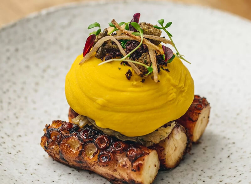 Mazi, Notting Hill, London