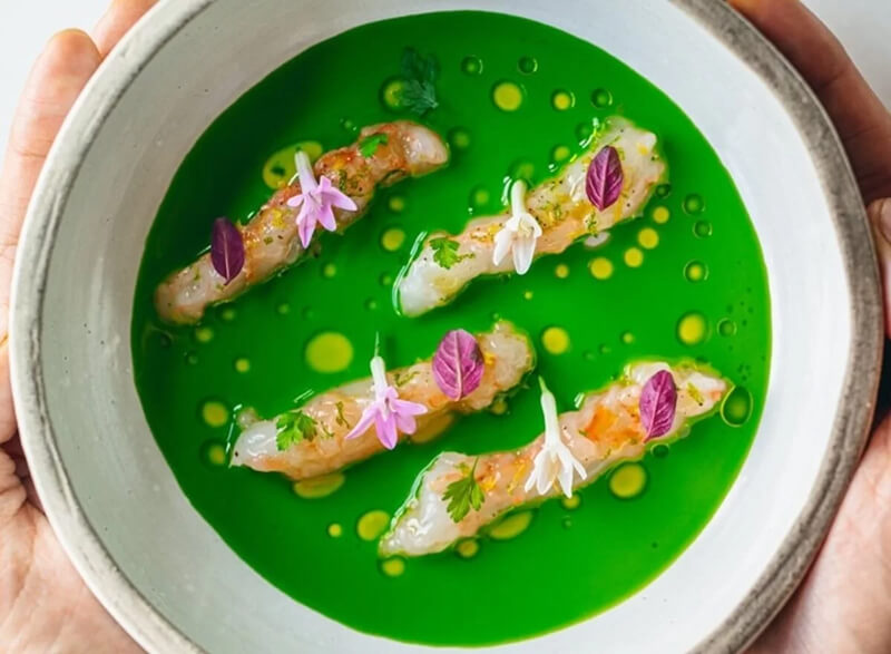 Suzi Tros, Notting Hill, London